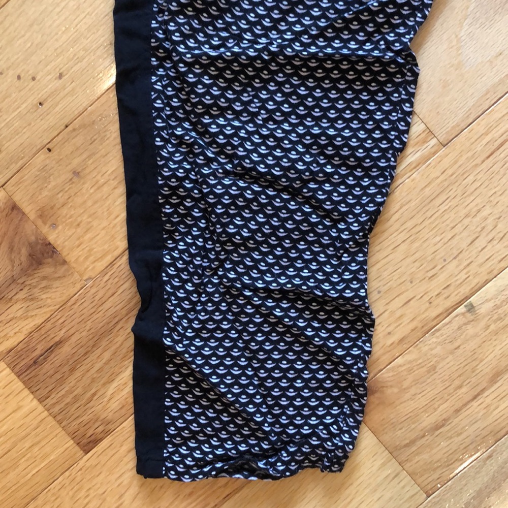 Splendid Capris - image 3